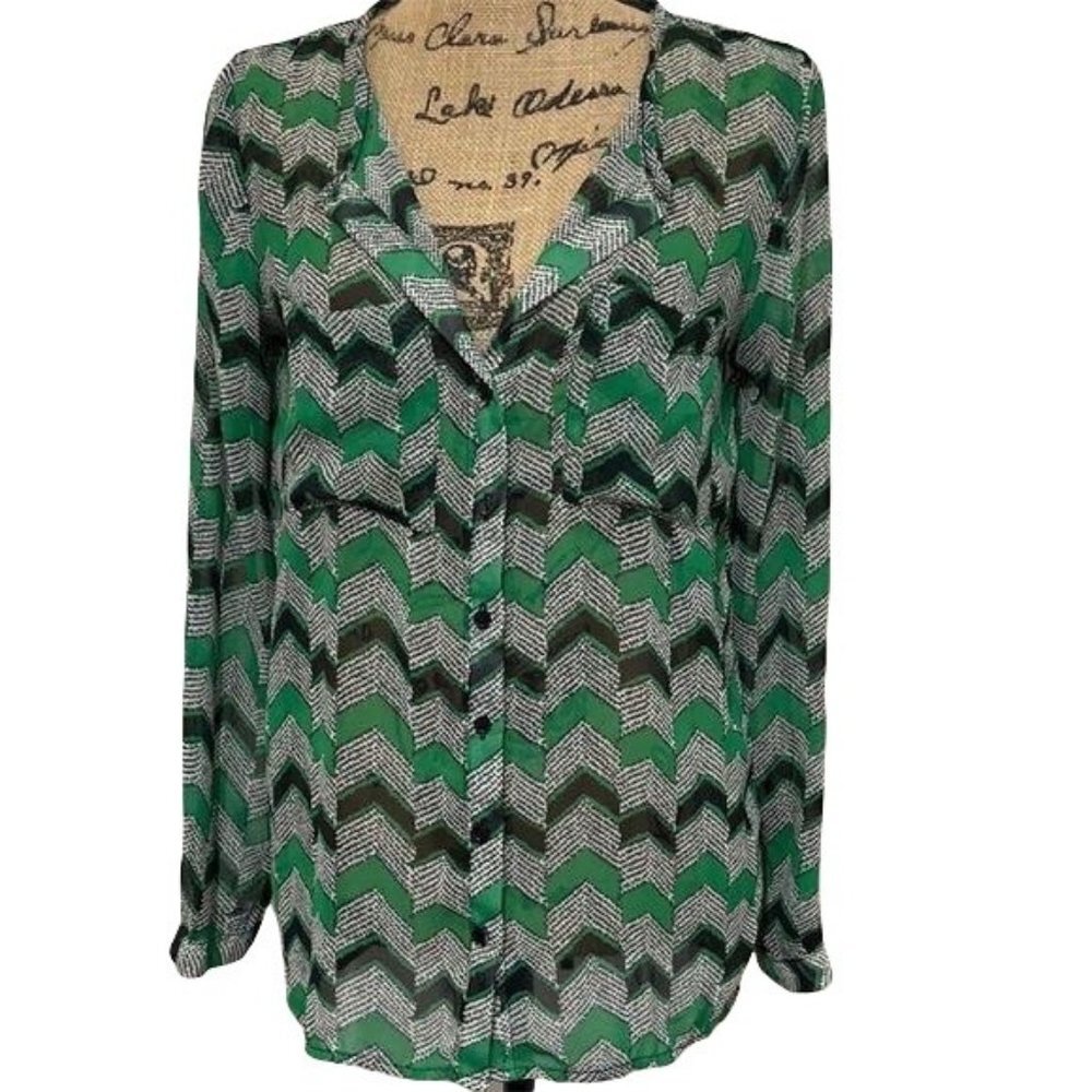 Love soup Button Down Sheer Blouse Green Black Grey Chevron Pattern Size Medium